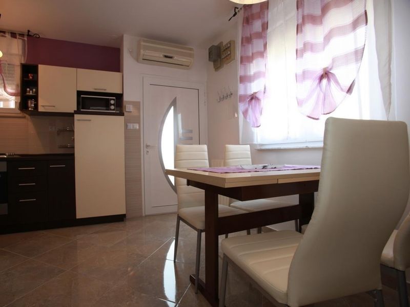Akvarij - One Bedroom Baska  Ngoại thất bức ảnh